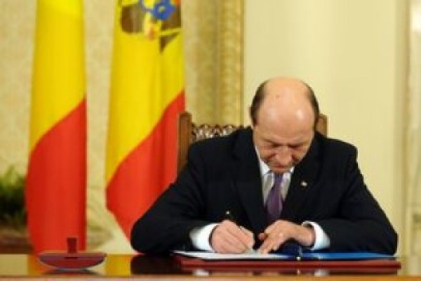 Traian Băsescu a semnat Decretul privind promulgarea Legii pentru modificarea şi completarea Codului penal